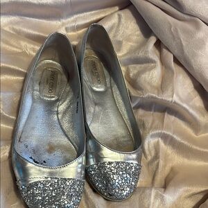 Jimmy Choo Silver Glitter Women's Shoes SZ 38 1/2 pre loved w/ life left comfy 🦋